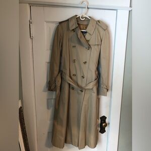 Burberrys London Vintage Khaki Trench Coat Wool Plaid Liner Sz 10 Long